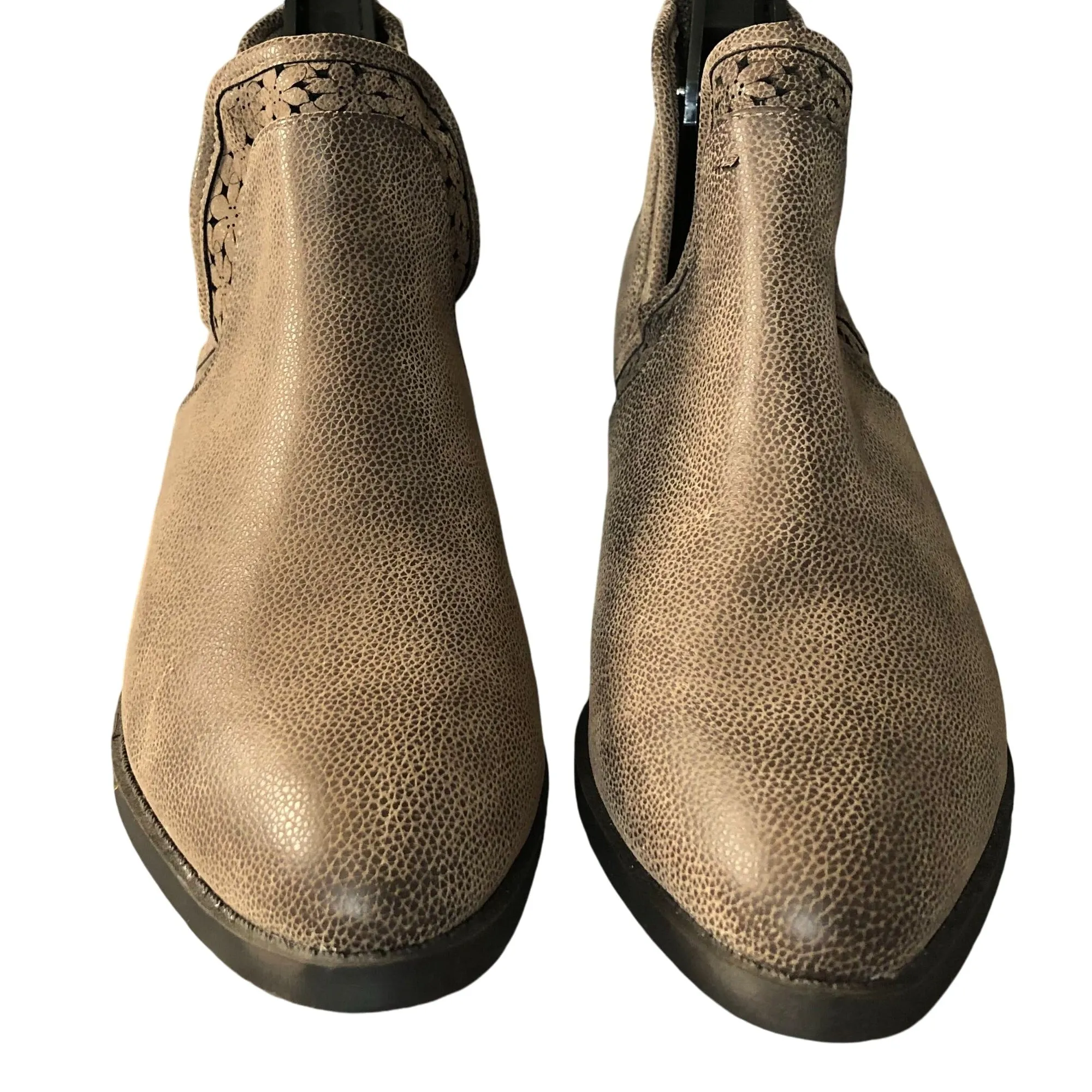 C EST. 1946 Women's Brown Ankle Booties  Size 7-NWOT