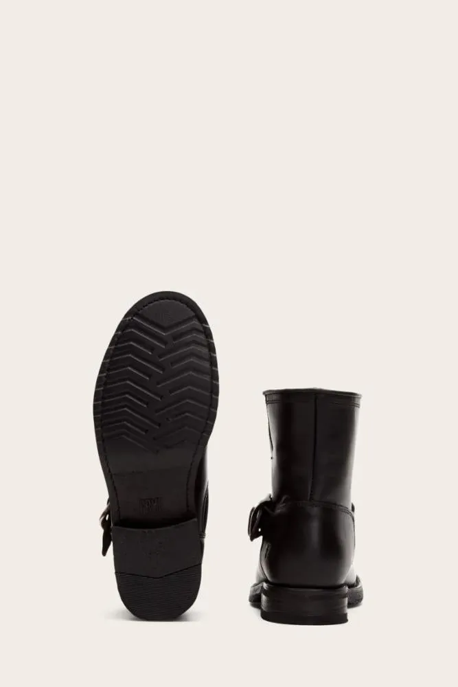 Frye  Women's 70923 Black M